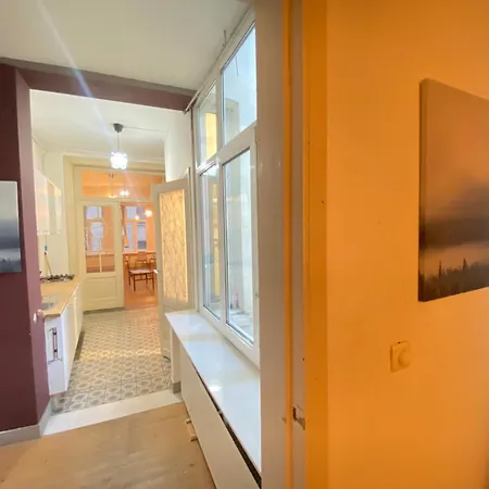 Apartment In The Heart Of Antwerp